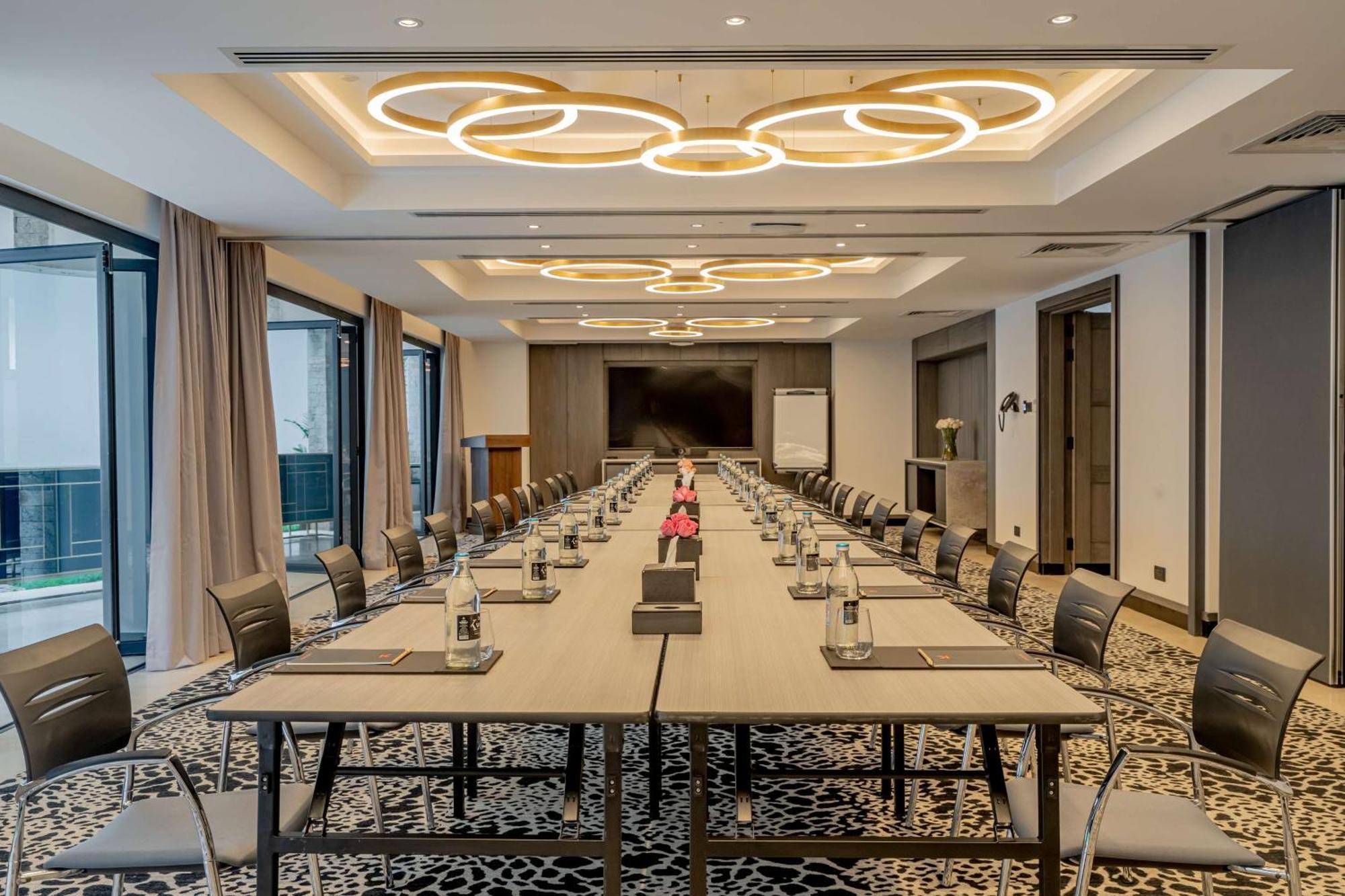 מלון Kwetu Nairobi, Curio Collection By Hilton מראה חיצוני תמונה