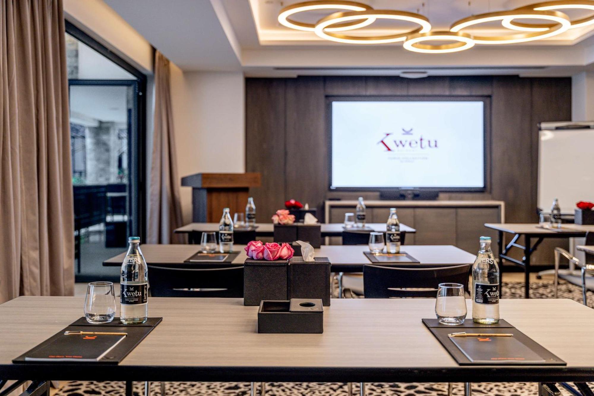 מלון Kwetu Nairobi, Curio Collection By Hilton מראה חיצוני תמונה