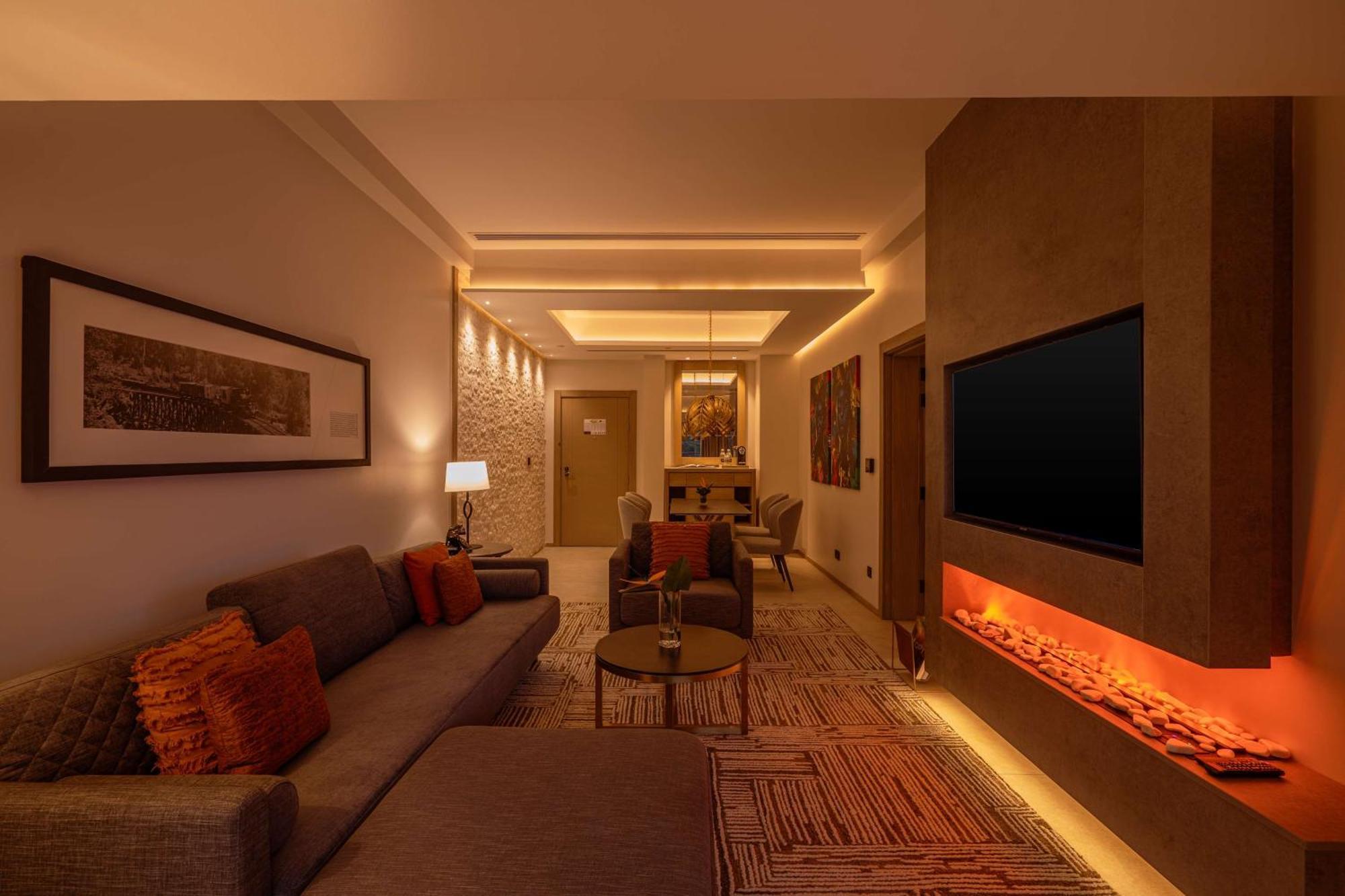 מלון Kwetu Nairobi, Curio Collection By Hilton מראה חיצוני תמונה