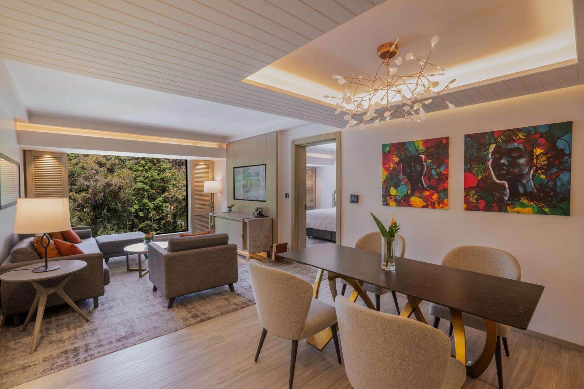 מלון Kwetu Nairobi, Curio Collection By Hilton מראה חיצוני תמונה